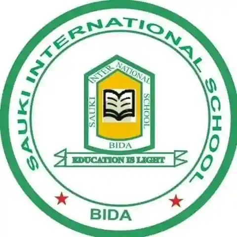 Sauki International School logo