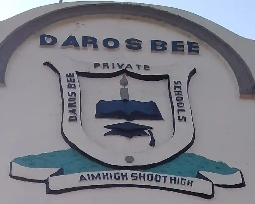 Daros bee School logo