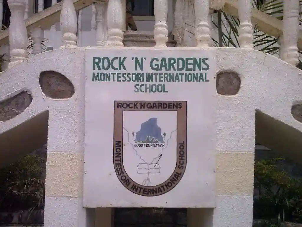 Rock N Garden International School logo