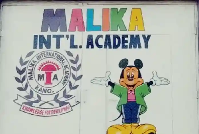Malika International Academy logo